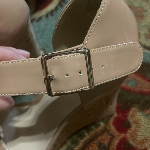 Nine West wedge heels size 9 - Picture 3 of 7